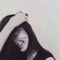 個性動漫帶字頭像女生3