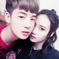 男吸煙黑白頭像動漫7