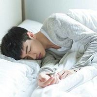 qq頭像自拍女生霸氣14