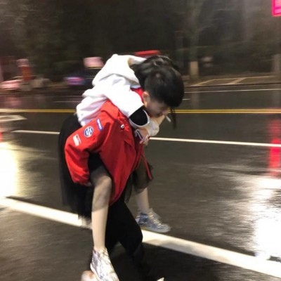 形容卡通的傷感頭像的句子8