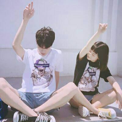 蕾哈娜黑白頭像圖片7