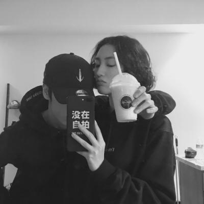推薦15張昵稱的空白頭像圖片2