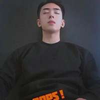 半臉男生漫畫頭像7