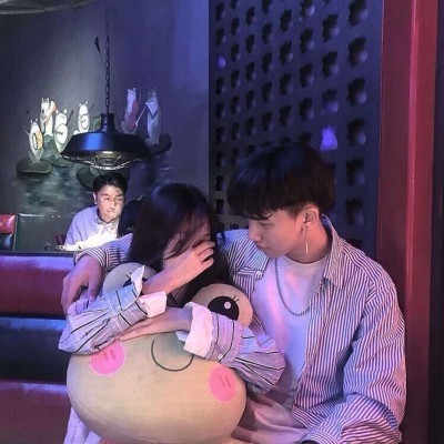 歐美范姐妹頭像一左一右5