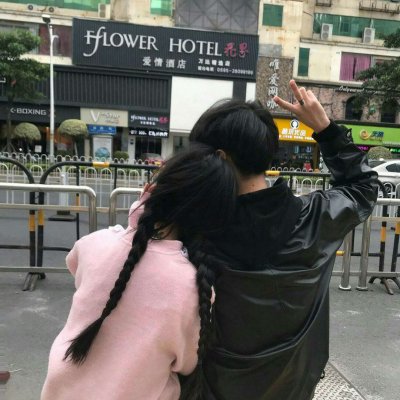 美女豬頭像10